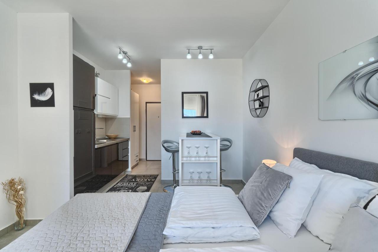 Modern Apartments With Sea View 150 Meters To Beach Kaštela Exterior foto