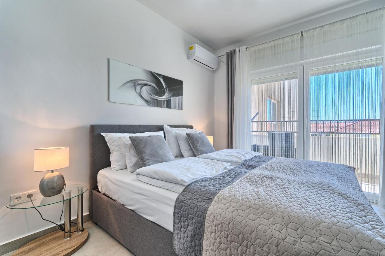 Modern Apartments With Sea View 150 Meters To Beach Kaštela Exterior foto